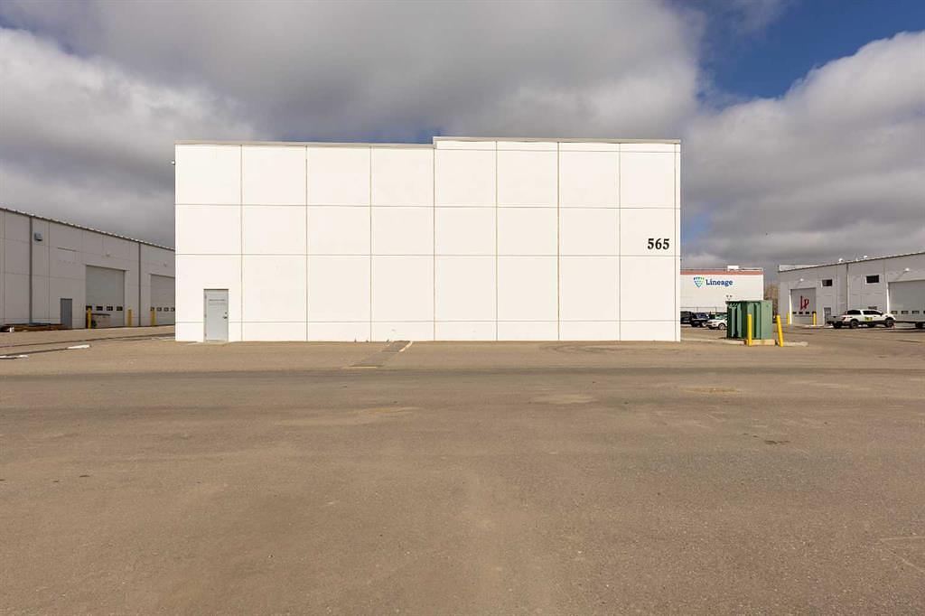 4-565 41 Street North, Lethbridge, AB