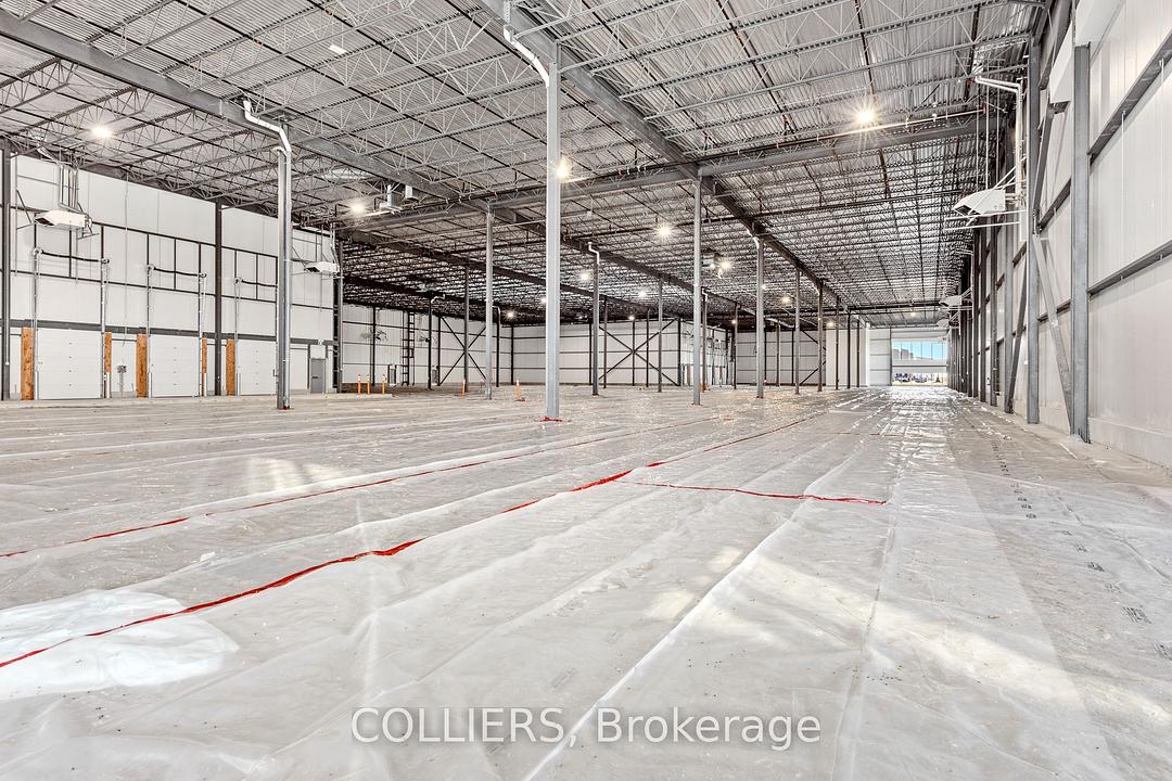 130 Warehouse Street, Russell, ON