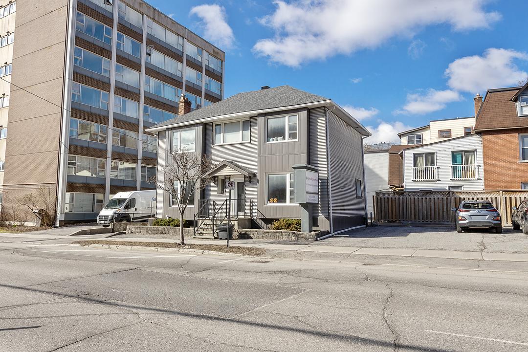 304 O'Connor Street, Ottawa, ON
