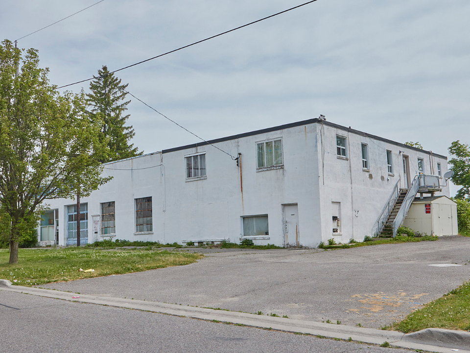 349 King Street West, Oshawa, ON
