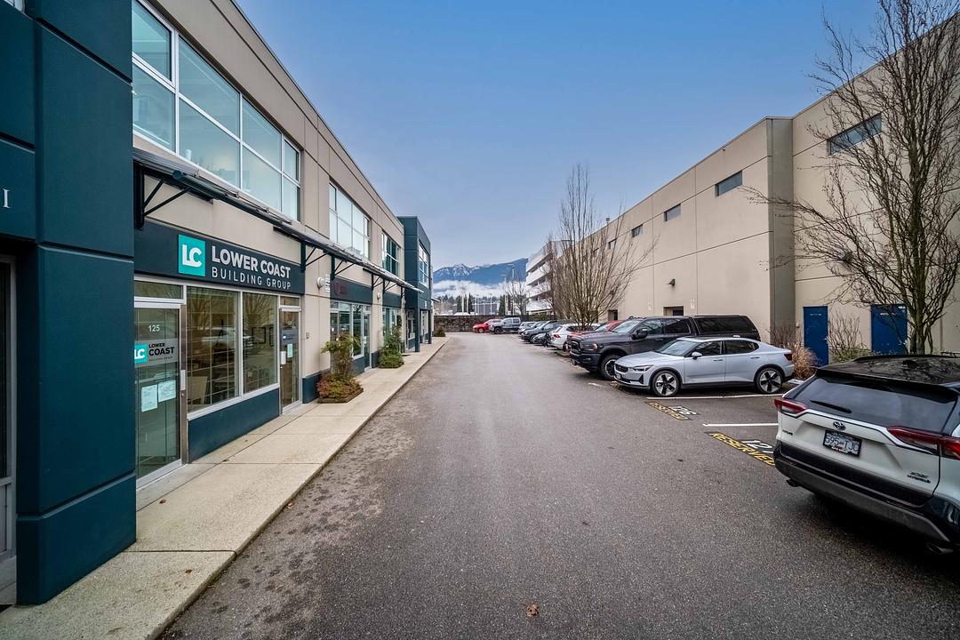 125 - 998 Harbourside Drive, North Vancouver, BC