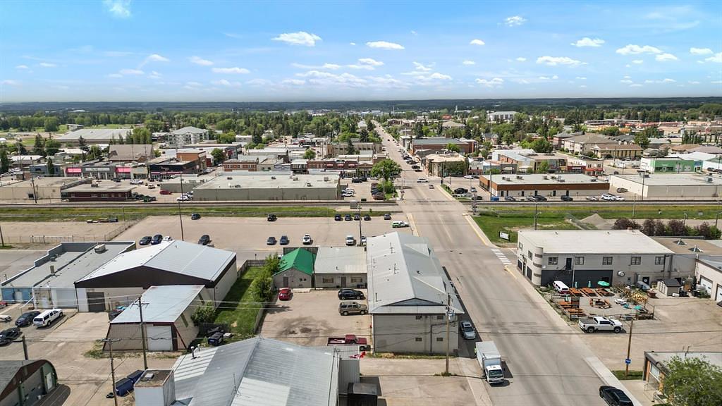 49 Avenue, Olds, AB