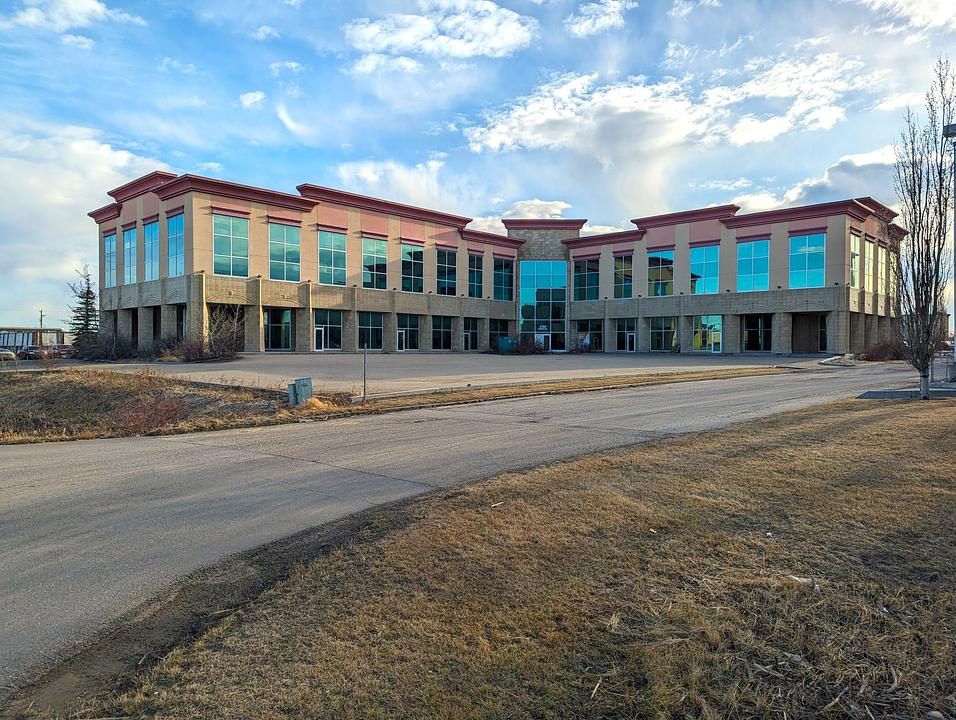 2134 Premier Way, Sherwood Park, AB