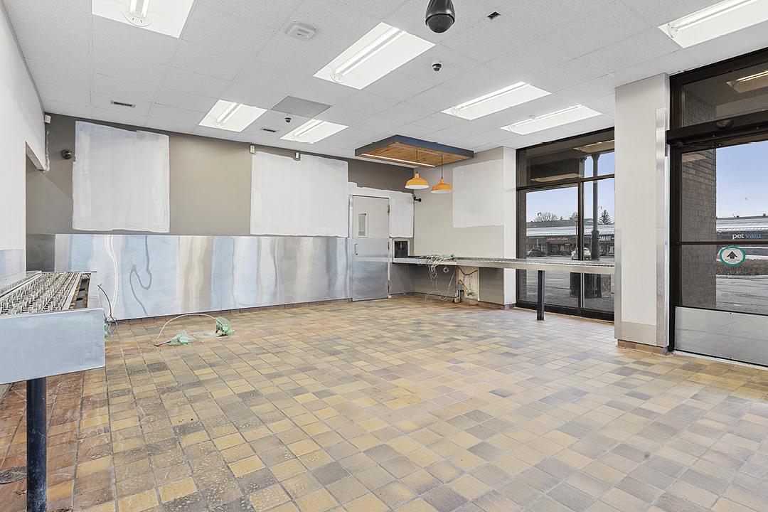F1 - 1160 Beaverwood Road, Ottawa, ON