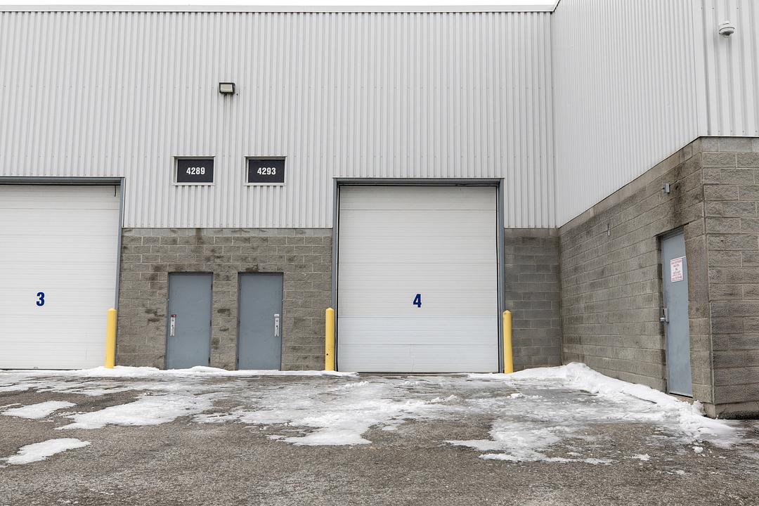 4297 - 4273 Autoroute des Laurentides, Laval, QC