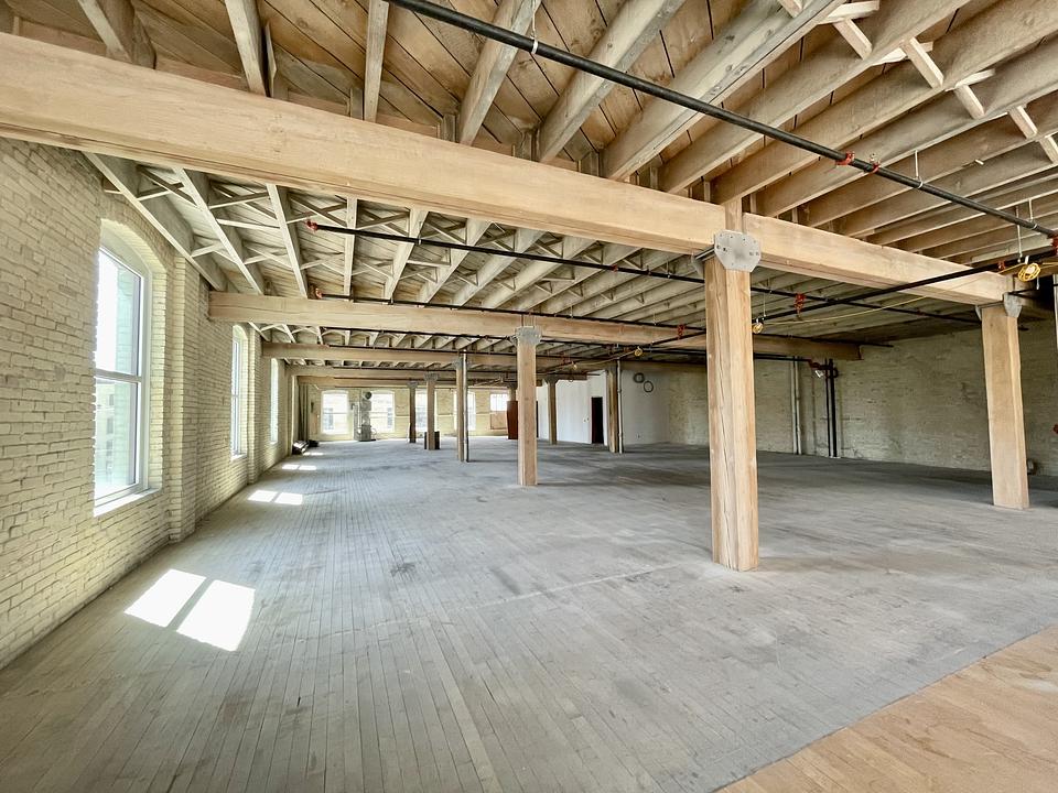 Retail - Main Floor - 310 Ross Avenue, Winnipeg, MB