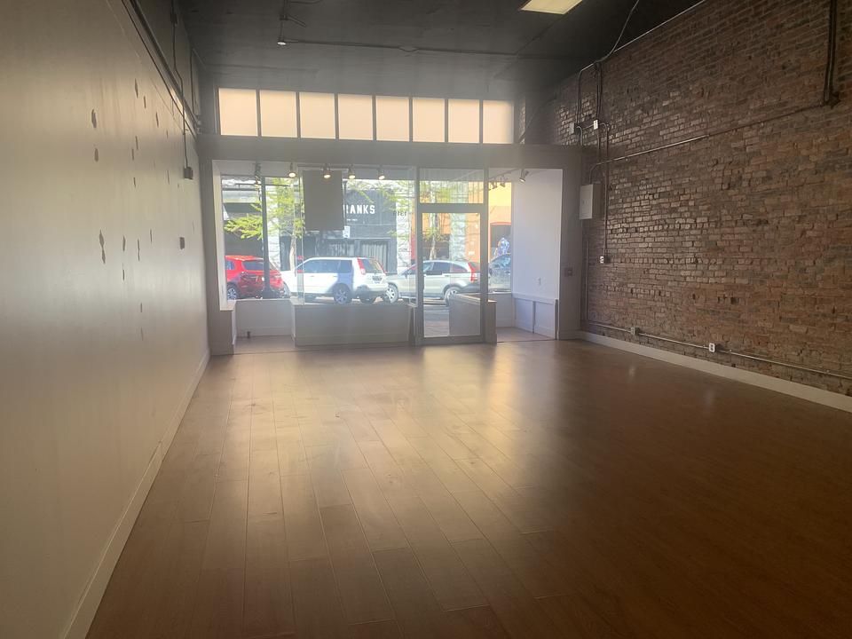 1319 Broad St, Victoria, BC
