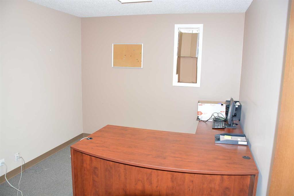 9910 97 Avenue, Peace River, AB