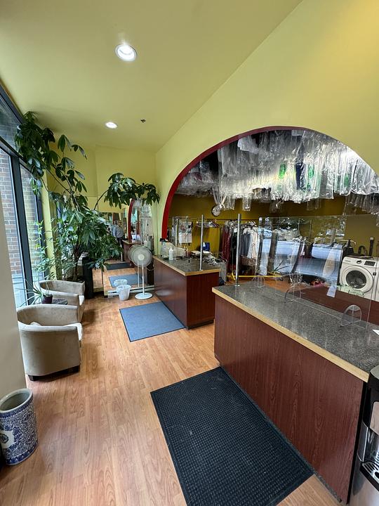 585 Helmcken Street, Vancouver, BC