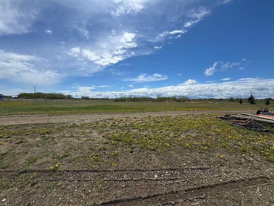 10212 98 Avenue, Hythe, AB