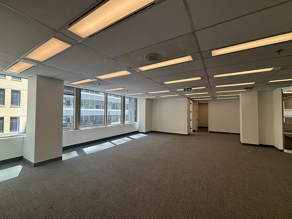507 - 330 Bay Street, Toronto, ON