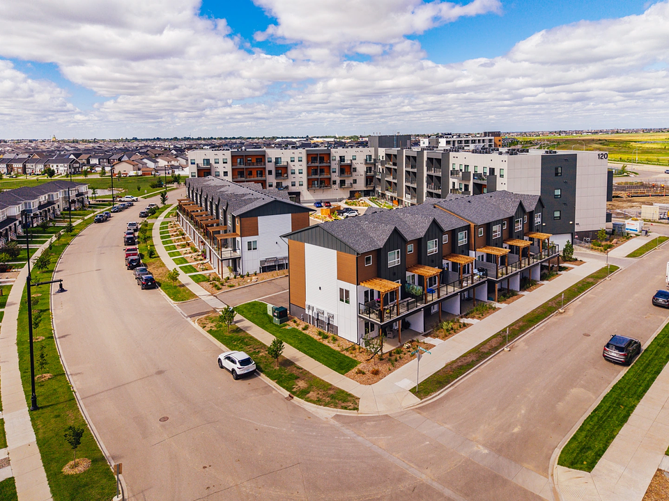 131 - 125 Hawkins Cres - 120 Hawkins Crescent, Saskatoon, SK