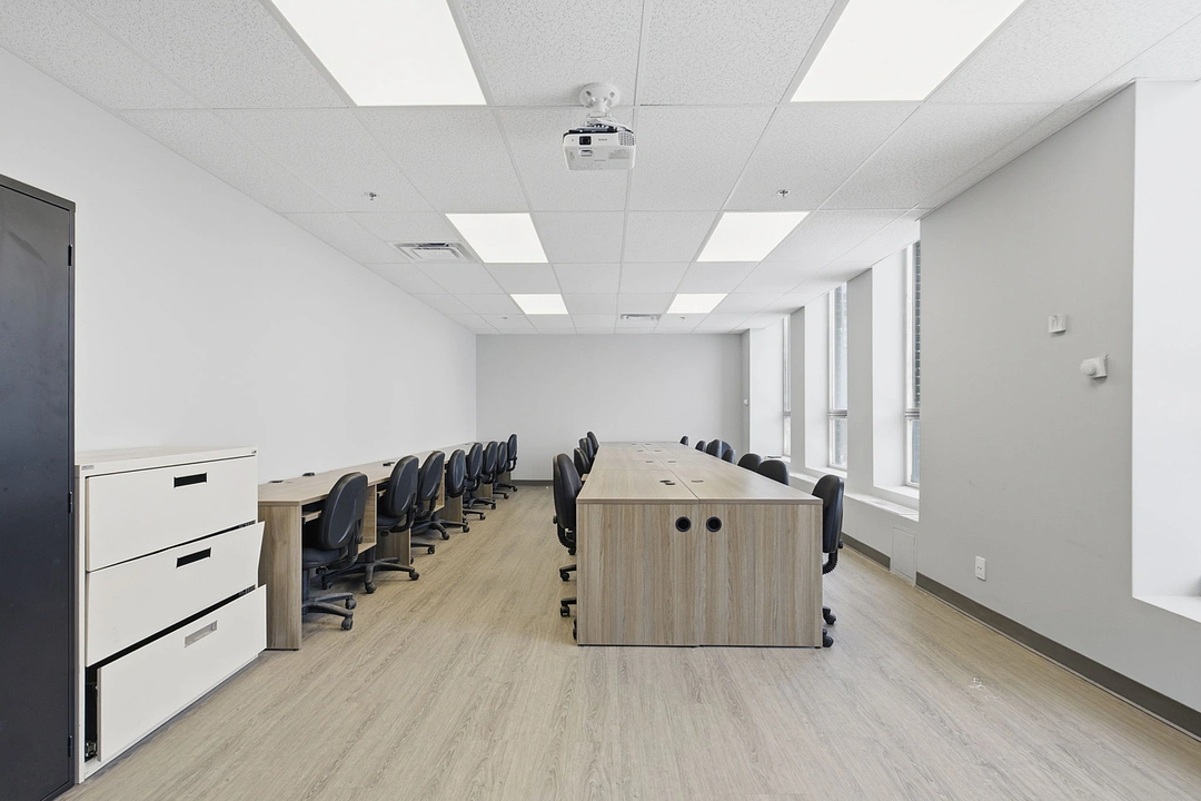 300 - 1265 Rue Berri, Montréal, QC