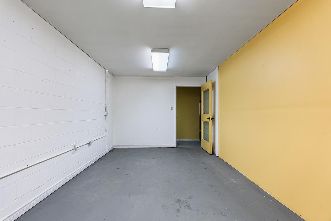 Warehouse - 2699 Avenue Watt, Québec, QC