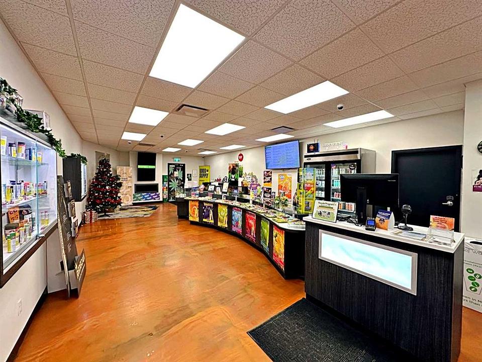105 - 9904 Franklin Avenue, Fort McMurray, AB