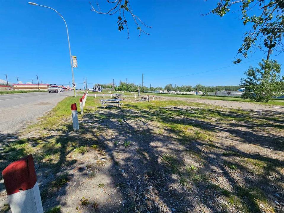 1902 20 Avenue, Nanton, AB