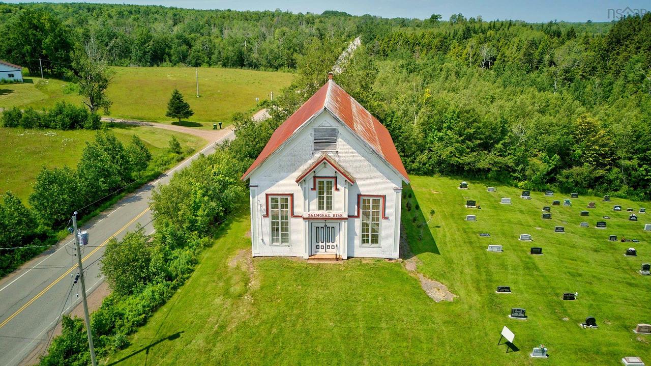 2395 Balmoral Road, Tatamagouche, NS