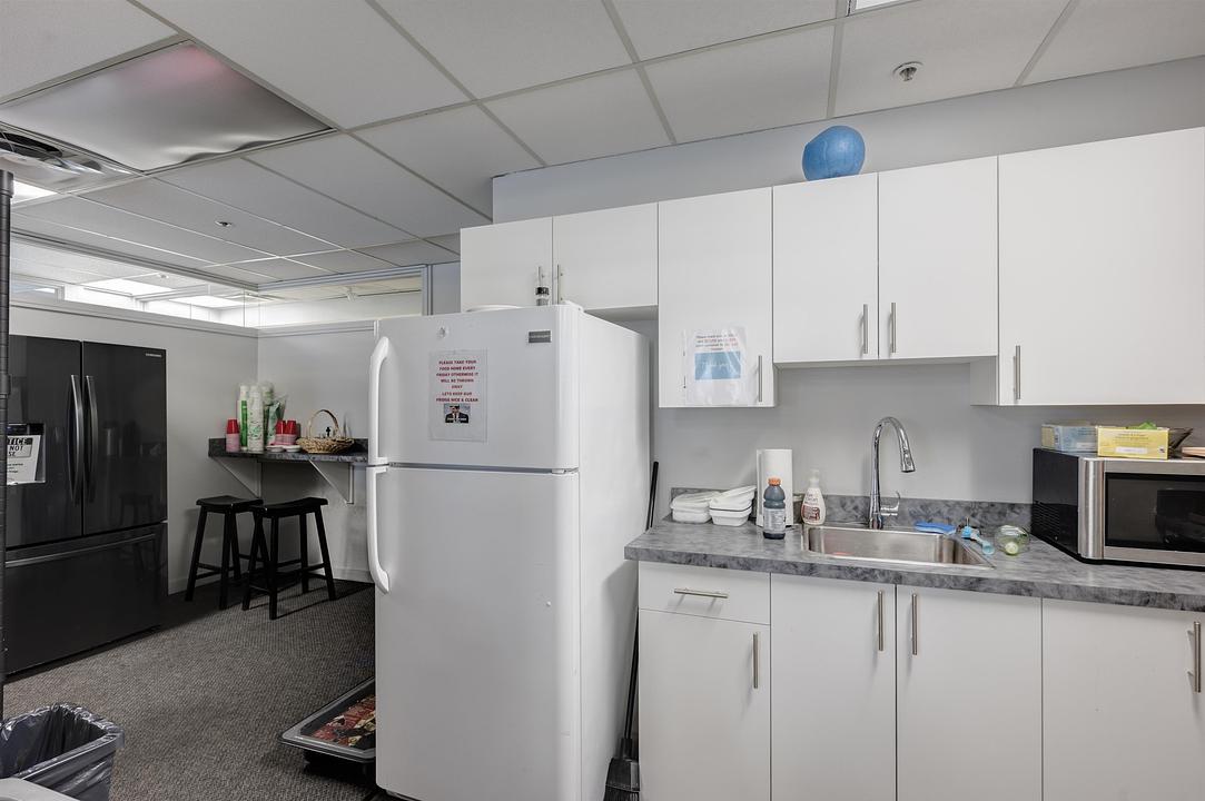 310+330 - 10524 King George Boulevard, Surrey, BC