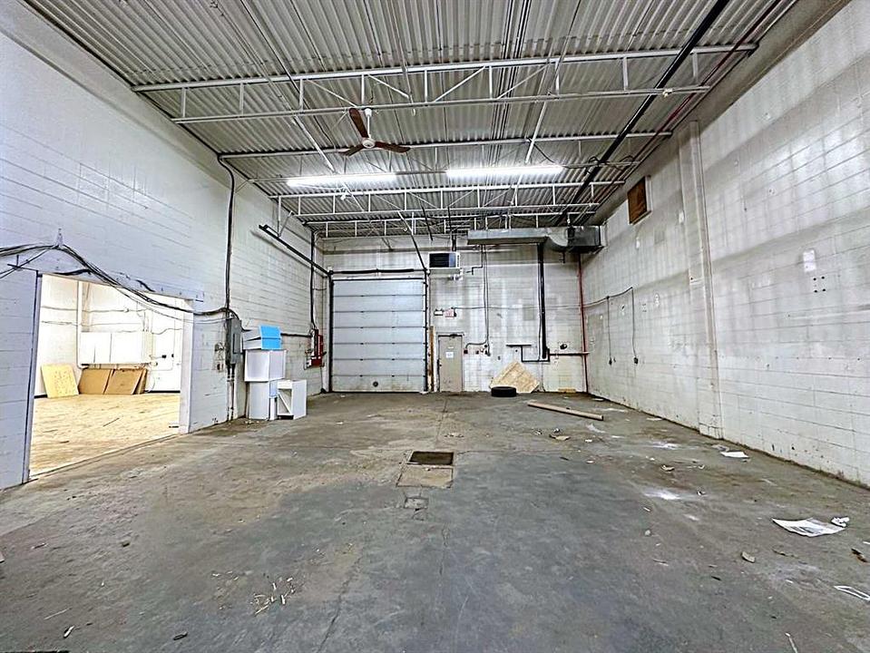 8127 Fraser Avenue, Fort McMurray, AB