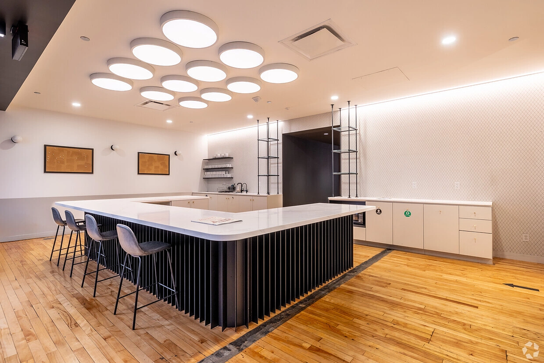 Suite 520 - 2050 Rue de Bleury, Montréal, QC