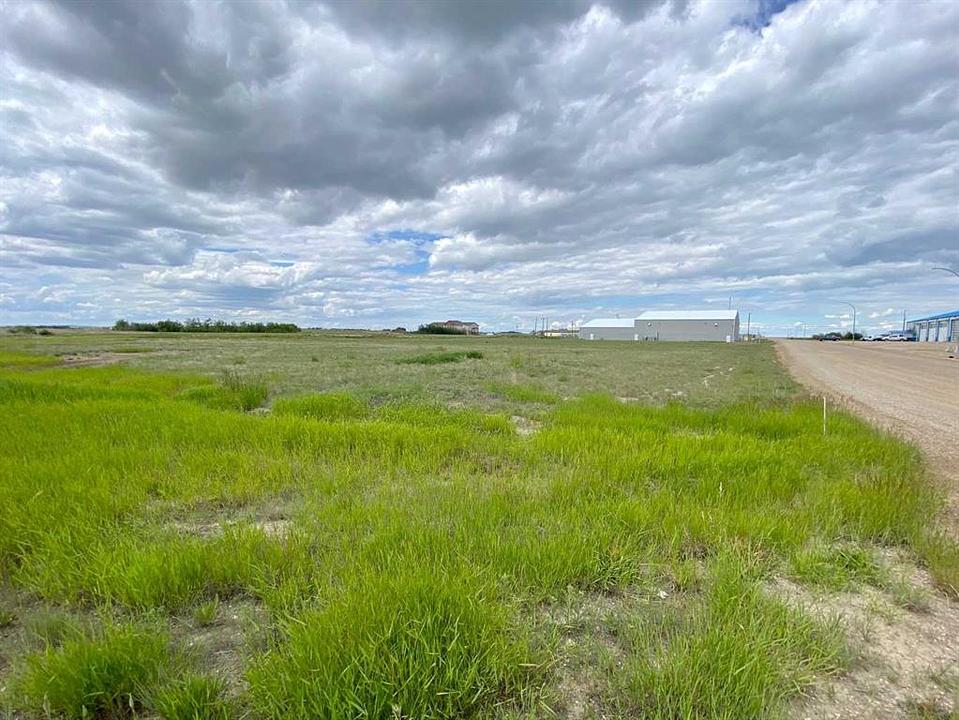 5508 GUARDIAN Street, Macklin, SK