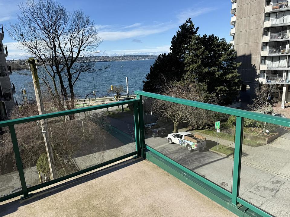 1334 Cardero Street, Vancouver, BC