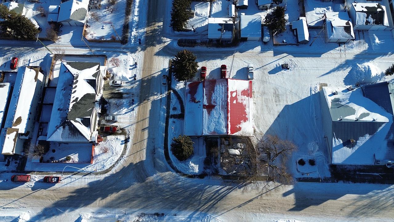 1001 Minto Street, Penhold, AB