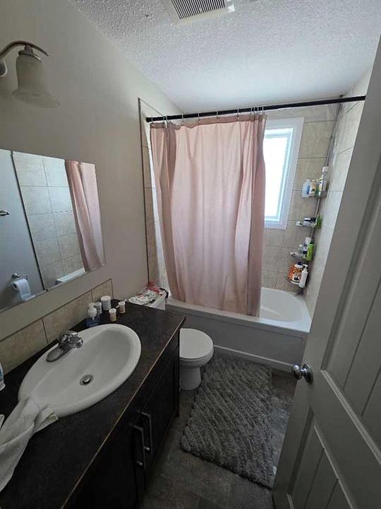 511 2 Avenue North, Vauxhall, AB
