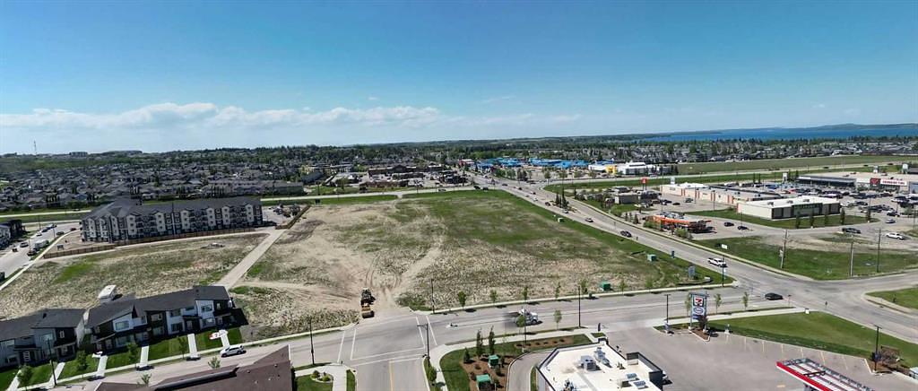 10 Iron Gate Boulevard, Sylvan Lake, AB