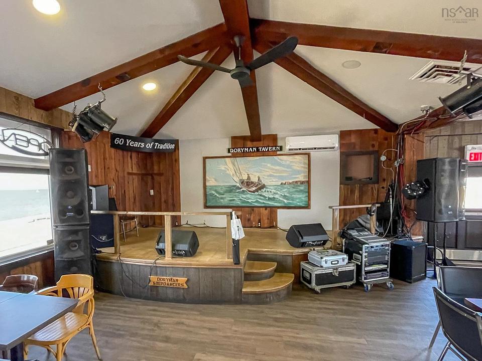 15528 Cabot Trail, Chéticamp, NS