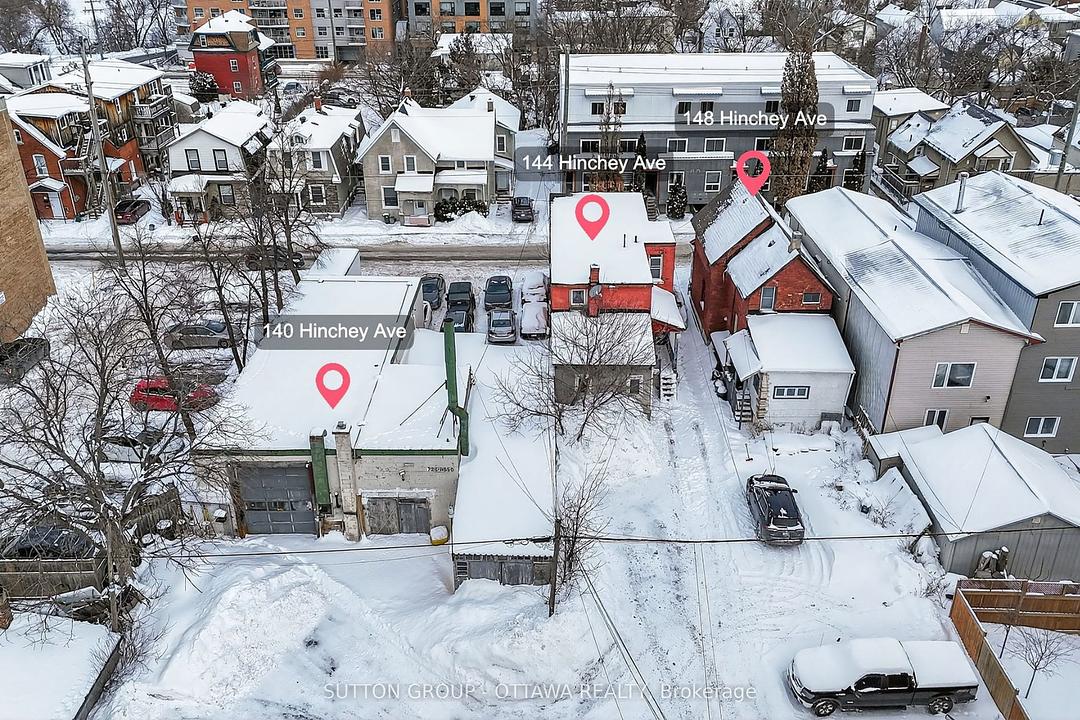 140 Hinchey Avenue, Ottawa, ON