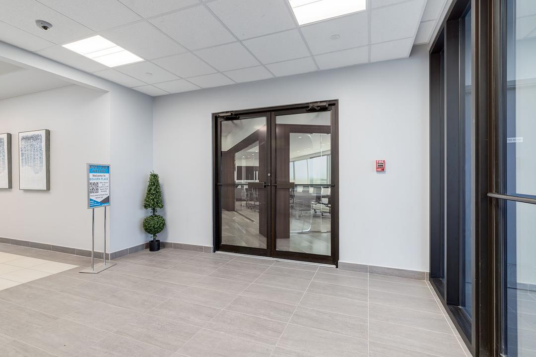 101/102 - 106 Southbank Road, Okotoks, AB