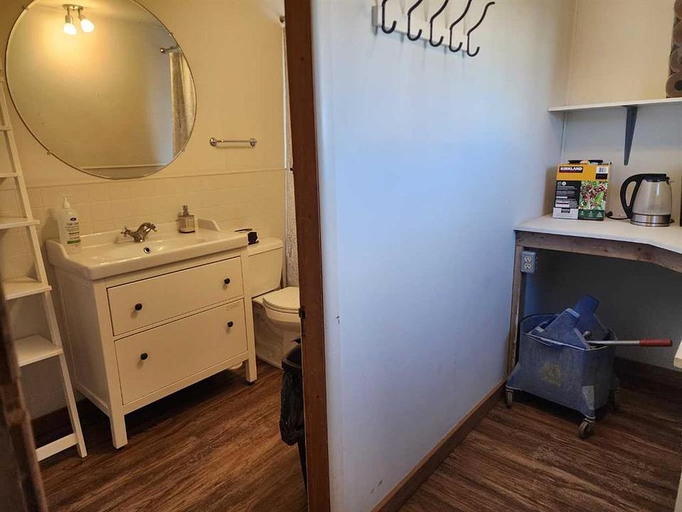 125 River Avenue, Cochrane, AB