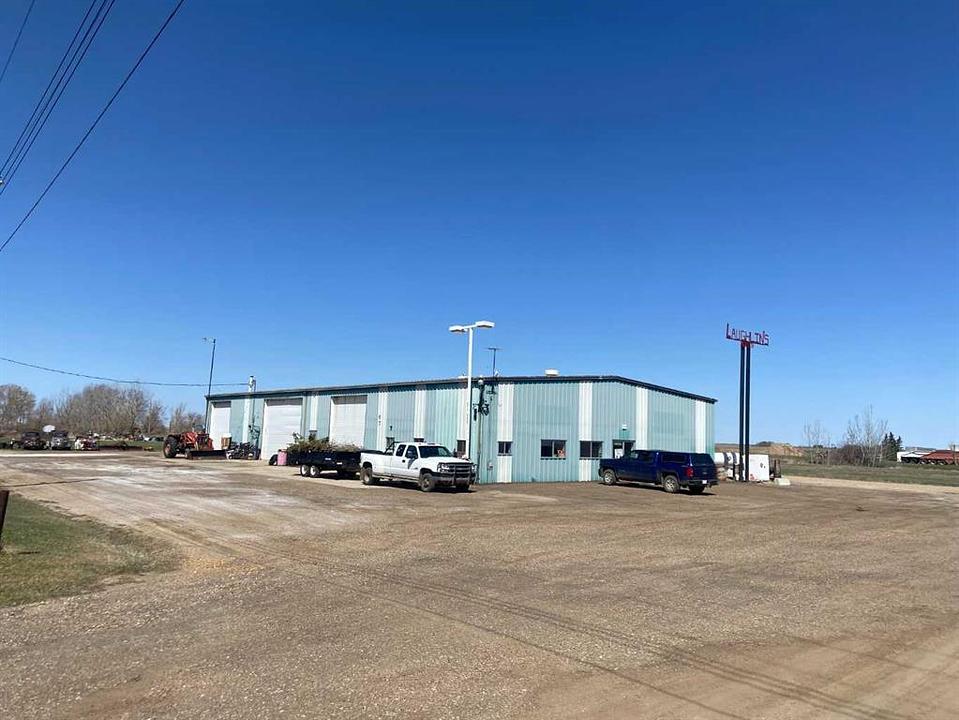 219 Railway Avenue Southeast, Youngstown, AB