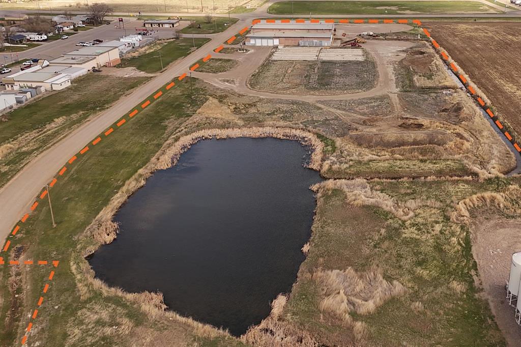 111 1 Street North, Vauxhall, AB