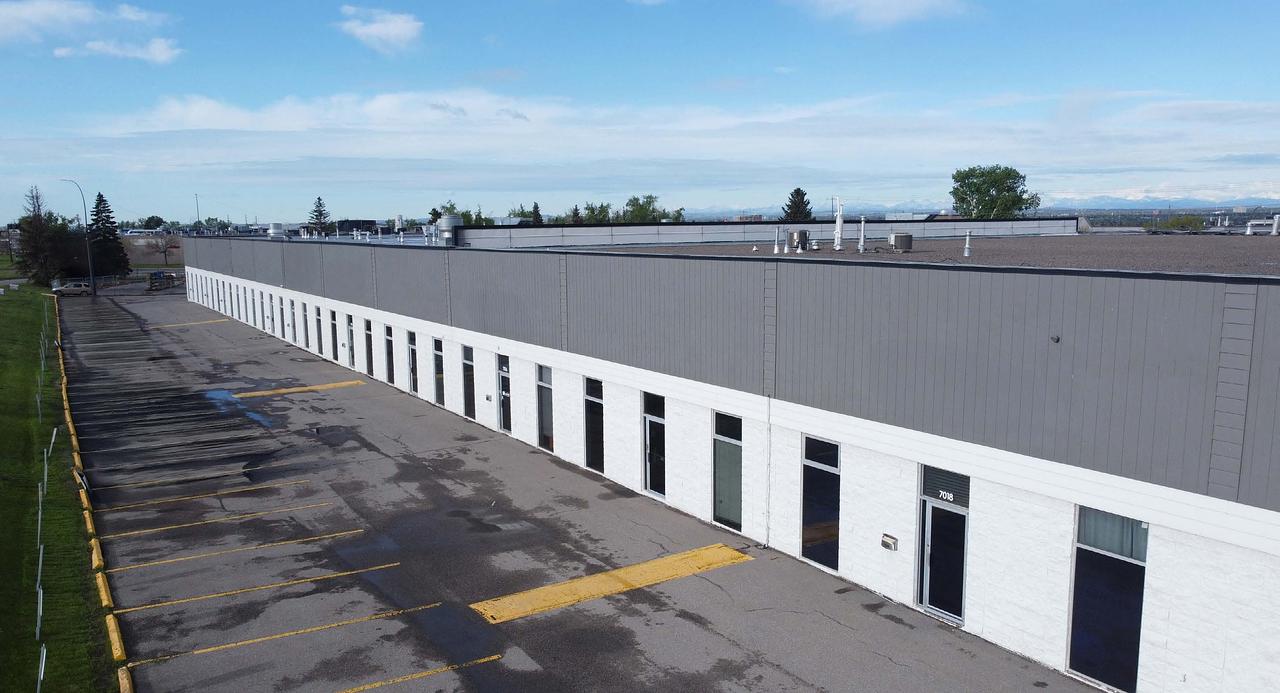 7026 30 Street Southeast, Calgary, AB