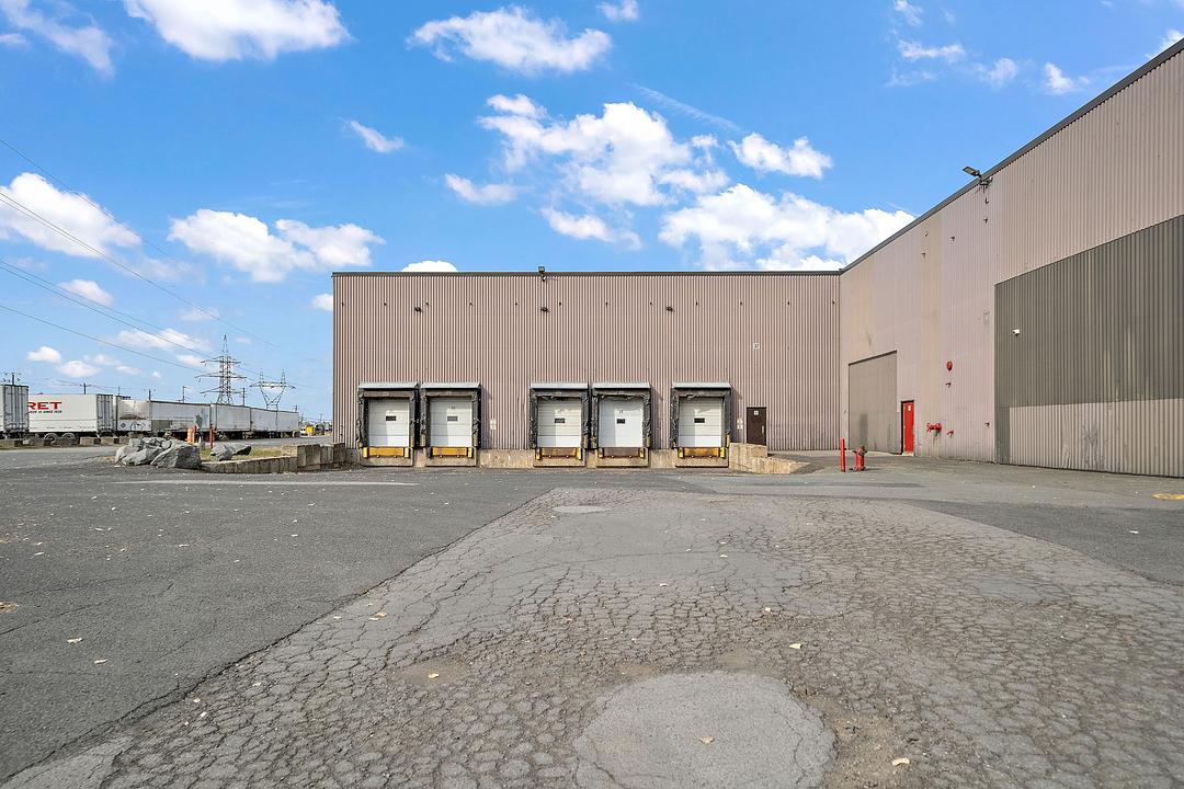 1250 Rue Nobel, Boucherville, QC