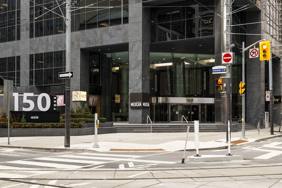 1000A - 150 York Street, Toronto, ON