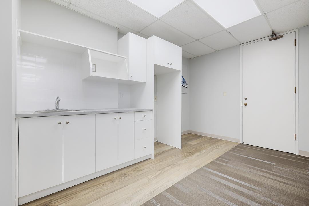 208 - 609 14 Street Northwest, Calgary, AB
