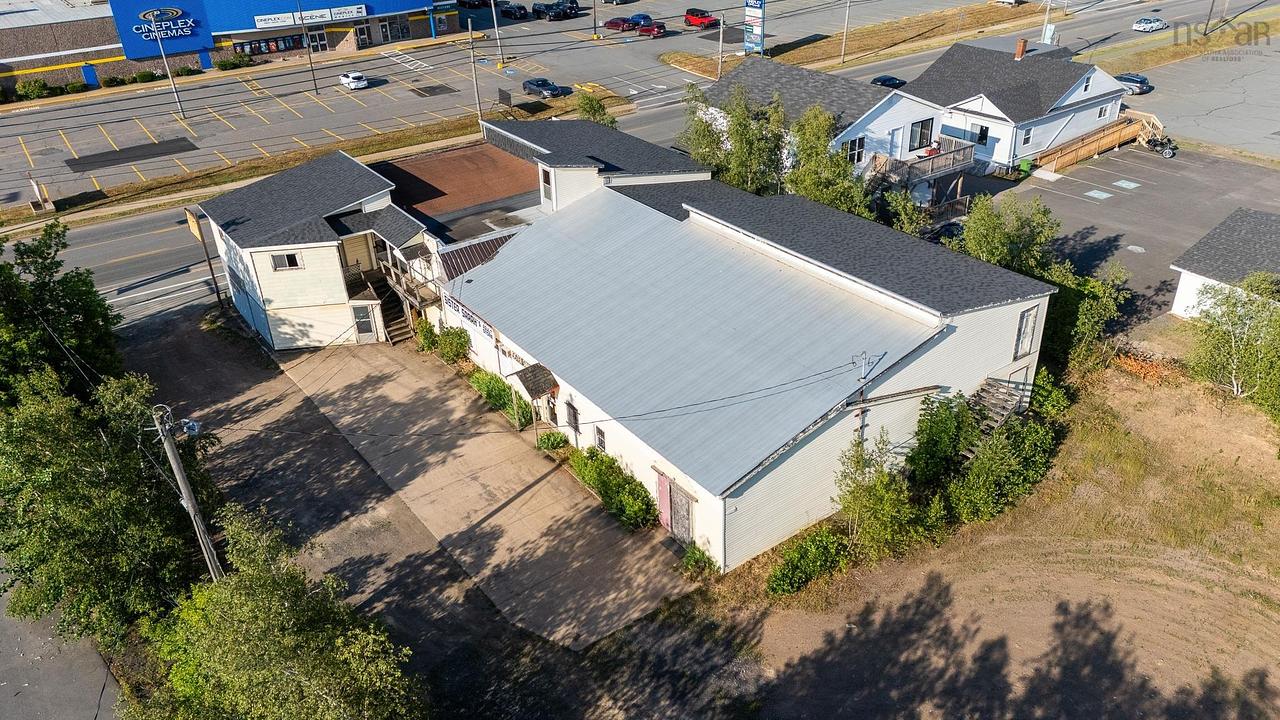 8951 Commercial Street, New Minas, NS