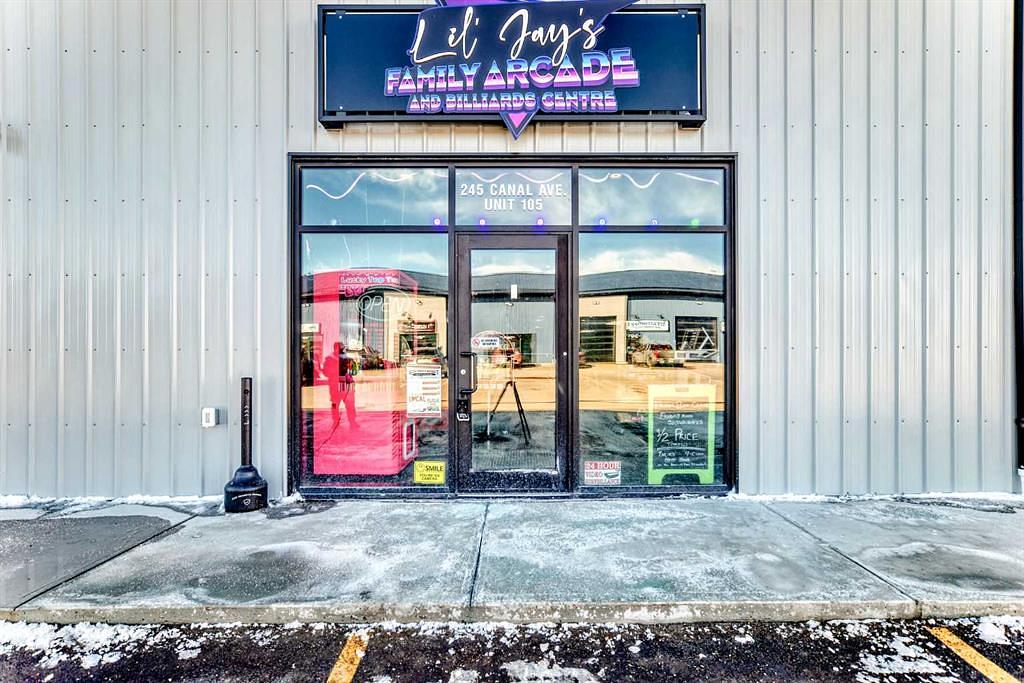 105 - 245 Canal Avenue, Strathmore, AB