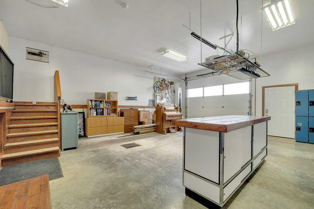 5025 46 Avenue, Rimbey, AB
