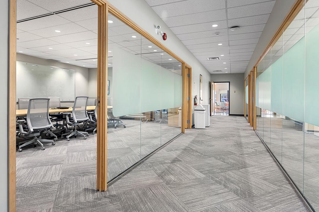 110 - 20 Colonnade Road, Ottawa, ON