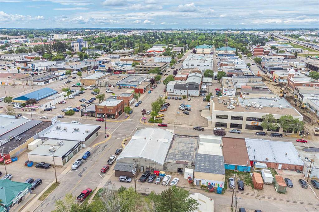 4901 49 Avenue, Lloydminster, SK