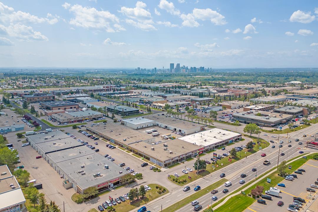 23-24 - 2015 32 Avenue Northeast, Calgary, AB