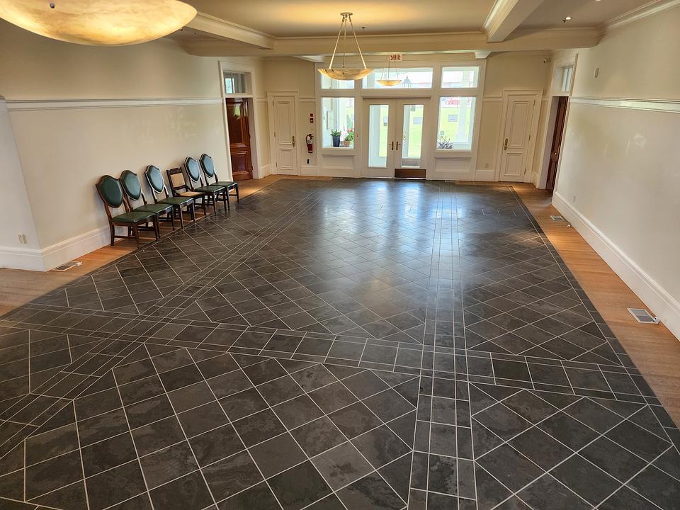 35 Rue Saint-Jean-Baptiste Ouest, Rigaud, QC