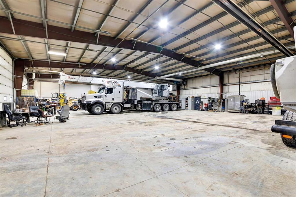 3 Production Avenue, Blackfoot, AB