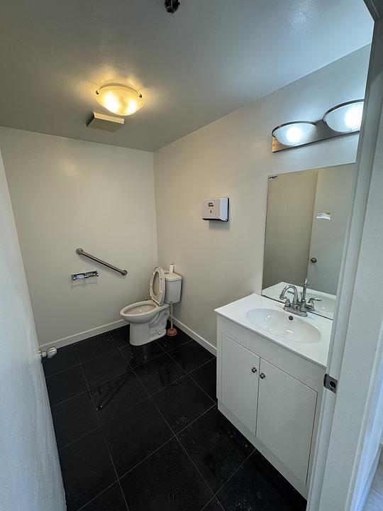 1180 - 8260 Westminster Highway, Richmond, BC