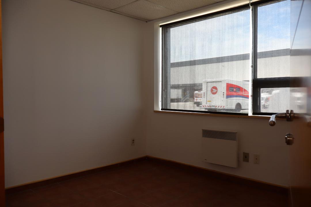 5025 Boulevard Saint-Jean-Baptiste, Montréal, QC