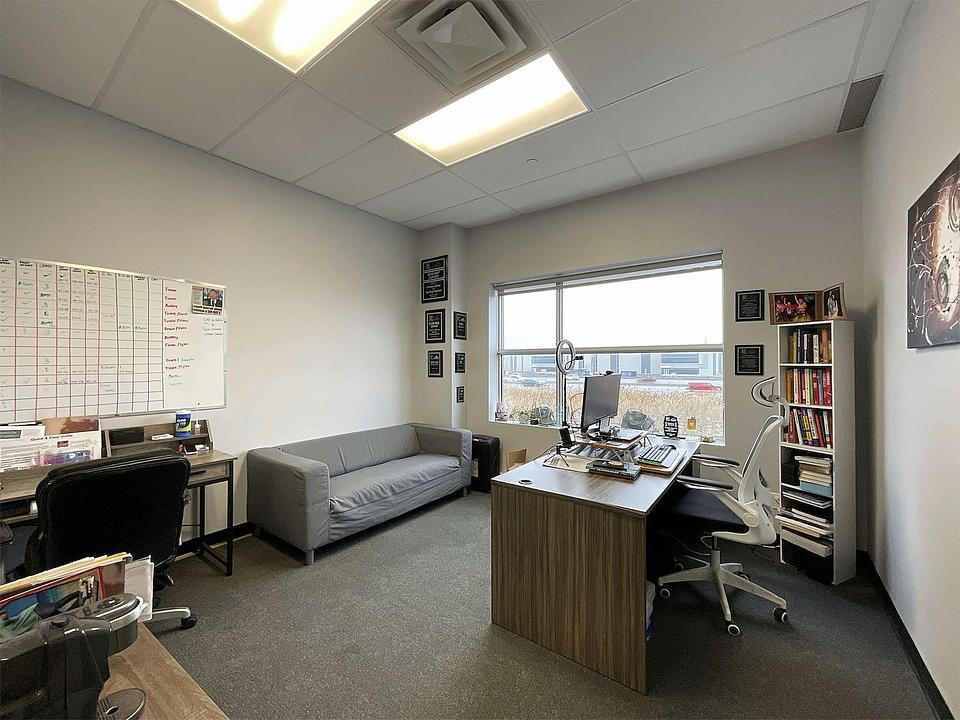 4297 - 4273 Autoroute des Laurentides, Laval, QC